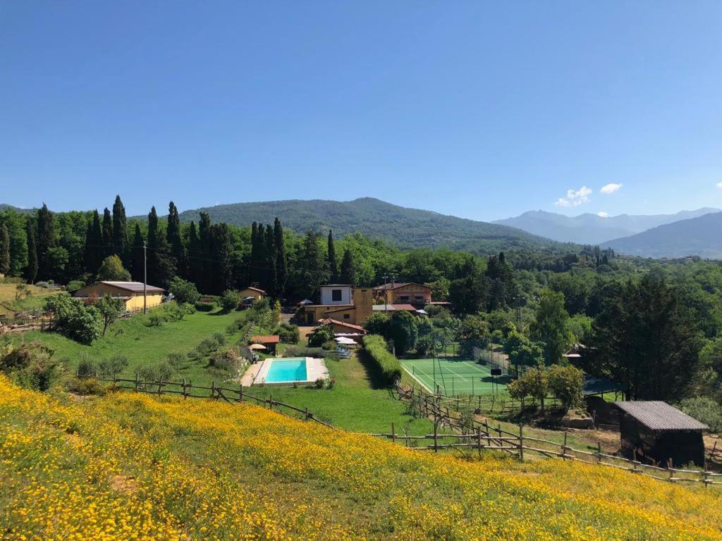 Podere La Piana Fivizzano Kültér fotó
