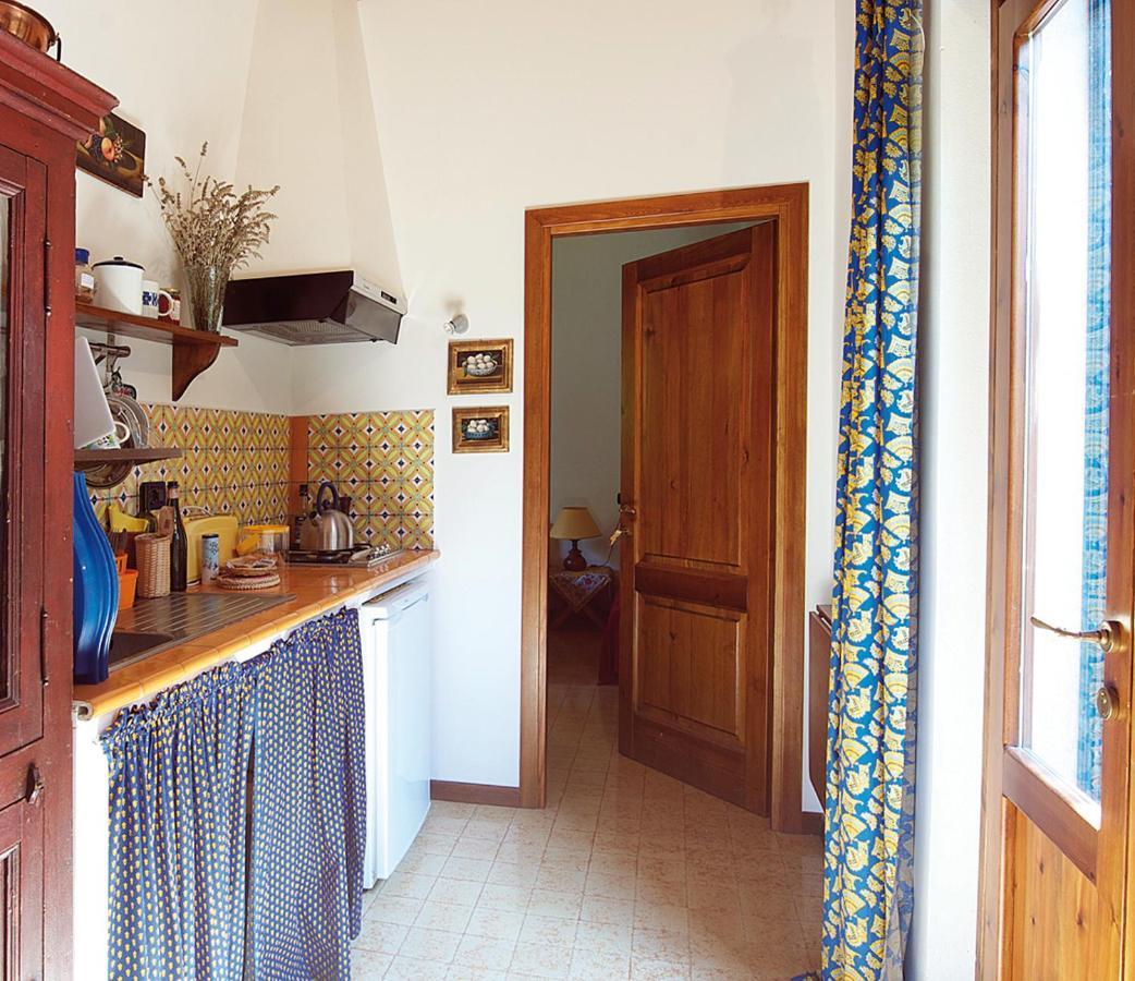 Podere La Piana Fivizzano Kültér fotó